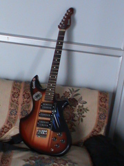 Electric guitar G.S 1000 in Great condition